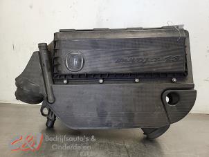 Gebruikte Luchtfilterhuis Fiat Doblo Cargo (263) 1.3 MJ 16V DPF Euro 5 Prijs € 36,75 Margeregeling aangeboden door C&J Bedrijfsauto's & Onderdelen
