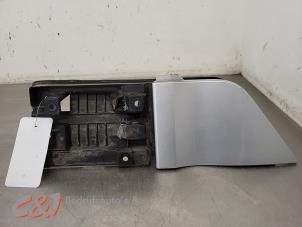 Gebruikte Tank Klep Ford Transit 2.2 TDCi 16V Prijs € 63,00 Margeregeling aangeboden door C&J Bedrijfsauto's & Onderdelen