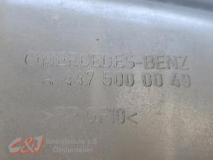 Gebruikte Expansievat Mercedes Vito (447.6) 1.6 111 CDI 16V Prijs € 10,50 Margeregeling aangeboden door C&J Bedrijfsauto's & Onderdelen