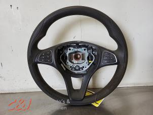 Gebruikte Stuurwiel Mercedes Vito Tourer (447.7) 2.2 116 CDI 16V Prijs € 89,25 Margeregeling aangeboden door C&J Bedrijfsauto's & Onderdelen