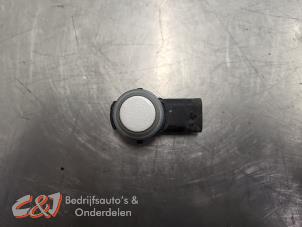 Gebruikte Parkeersensor Mercedes Vito Tourer (447.7) 2.2 116 CDI 16V Prijs € 15,75 Margeregeling aangeboden door C&J Bedrijfsauto's & Onderdelen