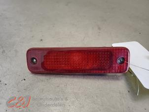 Gebruikte Extra Remlicht midden Ford Transit 2.2 TDCi 16V Prijs € 15,75 Margeregeling aangeboden door C&J Bedrijfsauto's & Onderdelen
