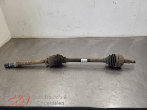 Gebruikte Cardanas rechts-voor (VWA) Nissan Interstar 2.3 dCi 135 16V Prijs € 52,50 Margeregeling aangeboden door C&J Bedrijfsauto's & Onderdelen