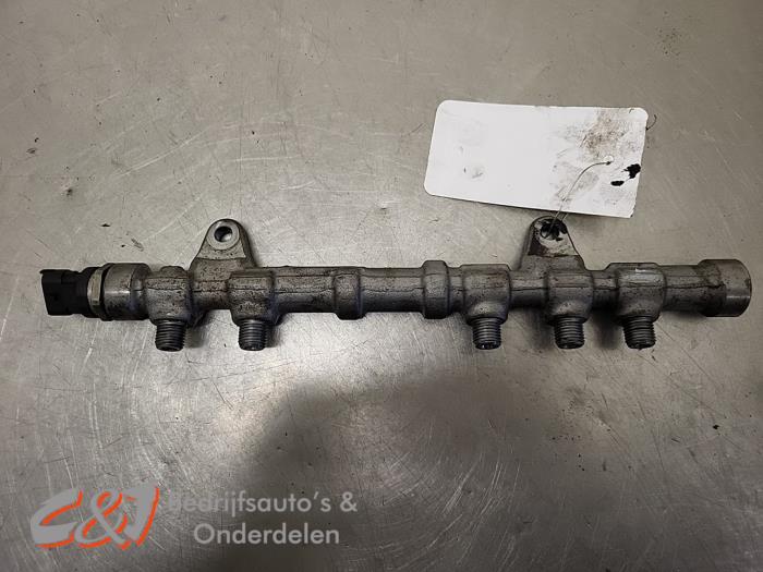 Gebruikte Galerij (Injectie) Fiat Doblo Cargo (263) 1.3 D Multijet Prijs € 21,00 Margeregeling aangeboden door C&J Bedrijfsauto's & Onderdelen