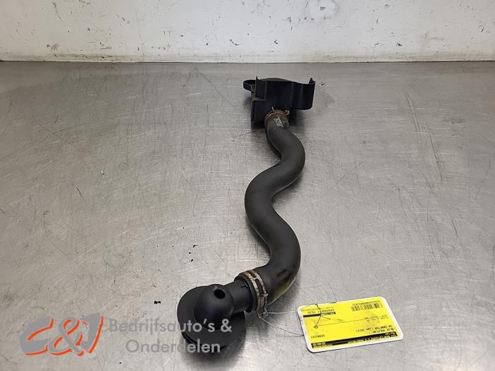 Gebruikte Vulpijp olie Volkswagen Crafter 2.0 TDI 16V Prijs € 10,50 Margeregeling aangeboden door C&J Bedrijfsauto's & Onderdelen