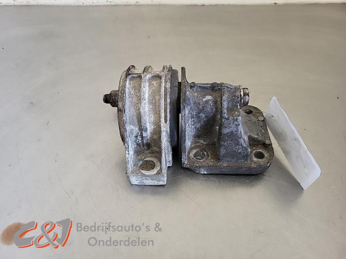 Gebruikte Motorrubber Citroen Jumper (U5/ZB) 2.8 HDi Prijs € 15,75 Margeregeling aangeboden door C&J Bedrijfsauto's & Onderdelen