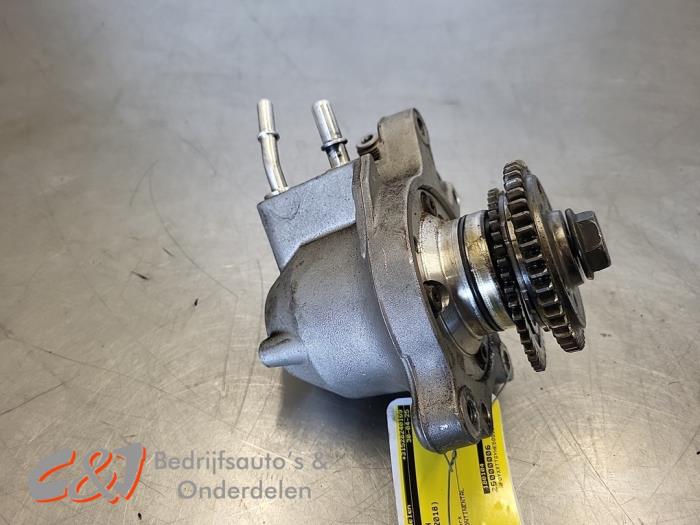 Brandstofpomp Mechanisch van een Ford Transit Custom 2.0 TDCi 16V Eco Blue 170 2018