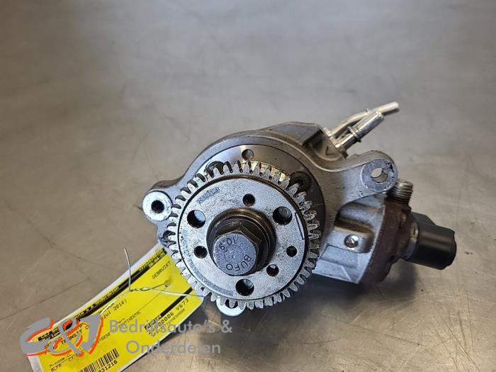 Brandstofpomp Mechanisch van een Ford Transit Custom 2.0 TDCi 16V Eco Blue 170 2018