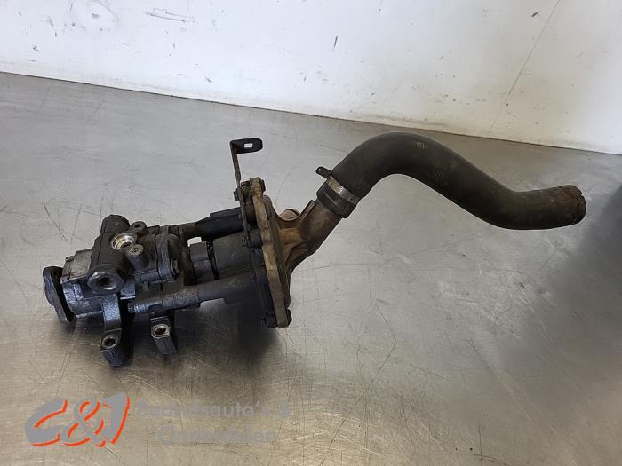 Gebruikte Pomp Servo Citroen Jumper (U9) 2.2 HDi 120 Prijs € 15,75 Margeregeling aangeboden door C&J Bedrijfsauto's & Onderdelen