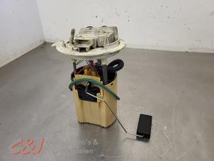 Gebruikte Tank element Pomp Ford Transit 2.2 TDCi 16V Prijs € 42,00 Margeregeling aangeboden door C&J Bedrijfsauto's & Onderdelen