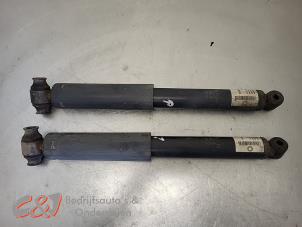 Gebruikte Schokdemper set Ford Transit 2.2 TDCi 16V Prijs € 42,00 Margeregeling aangeboden door C&J Bedrijfsauto's & Onderdelen