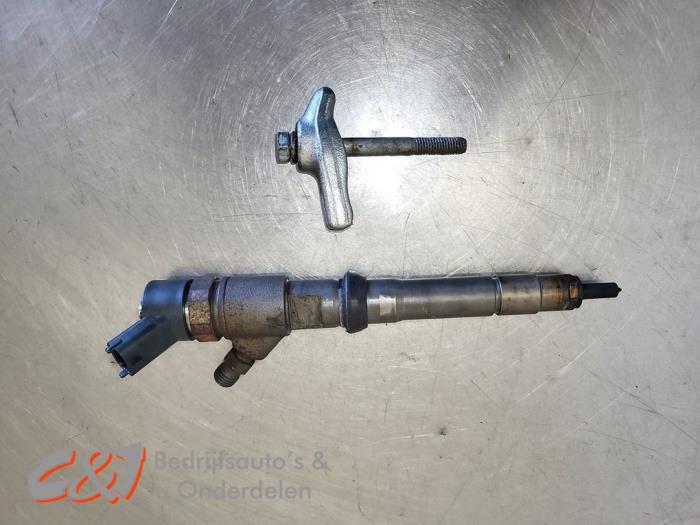 Gebruikte Verstuiver (diesel) Iveco New Daily VI 33S16, 35C16, 35S16 Prijs € 68,25 Margeregeling aangeboden door C&J Bedrijfsauto's & Onderdelen