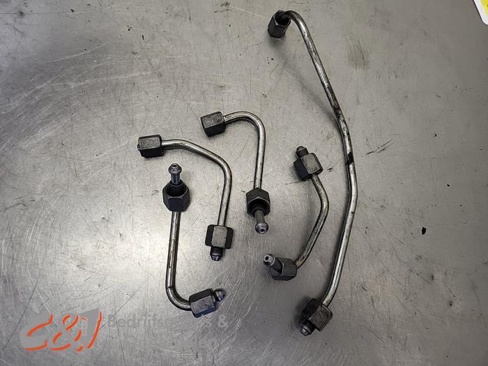 Gebruikte Brandstofleiding Iveco New Daily VI 33S16, 35C16, 35S16 Prijs € 31,50 Margeregeling aangeboden door C&J Bedrijfsauto's & Onderdelen