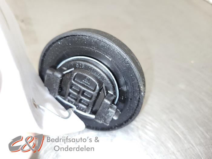 Oliedop van een Volkswagen Transporter T5 1.9 TDi 2004