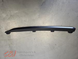 Gebruikte Sierlijst Fiat Talento 1.6 MultiJet Biturbo 120 Prijs € 10,50 Margeregeling aangeboden door C&J Bedrijfsauto's & Onderdelen