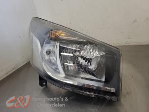 Gebruikte Koplamp rechts Renault Trafic (1FL/2FL/3FL/4FL) 1.6 dCi 145 Twin Turbo Prijs € 158,81 Inclusief btw aangeboden door C&J Bedrijfsauto's & Onderdelen