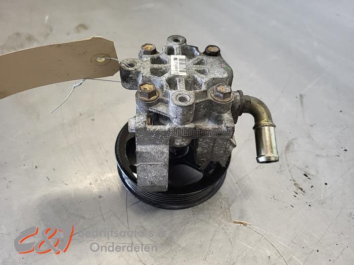 Gebruikte Pomp Servo Ford Transit Connect 1.8 Tddi Prijs € 26,25 Margeregeling aangeboden door C&J Bedrijfsauto's & Onderdelen