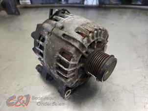 Gebruikte Dynamo Ford Transit Connect (PJ2) 1.6 TDCi 16V 115 Prijs € 31,50 Margeregeling aangeboden door C&J Bedrijfsauto's & Onderdelen