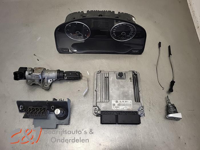 Gebruikte Kontaktslot + computer Volkswagen Transporter T5 2.0 TDI DRF Prijs € 367,50 Margeregeling aangeboden door C&J Bedrijfsauto's & Onderdelen