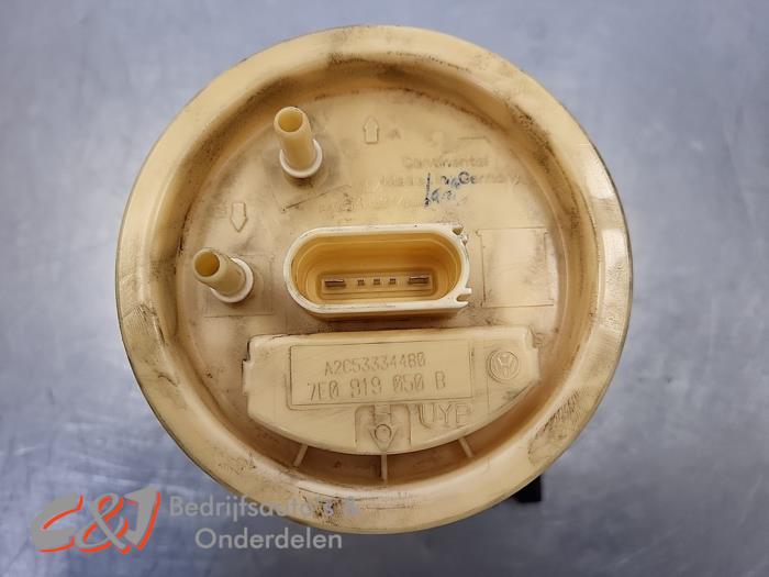 Gebruikte Tank element Pomp Volkswagen Transporter T5 2.0 TDI DRF Prijs € 31,50 Margeregeling aangeboden door C&J Bedrijfsauto's & Onderdelen