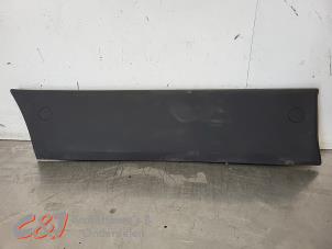 Gebruikte Sierstrip Iveco New Daily IV 35C13V, C13V/P, S13V, S13V/P Prijs € 21,00 Margeregeling aangeboden door C&J Bedrijfsauto's & Onderdelen