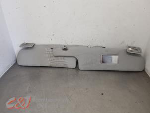 Gebruikte Zonneklep set Iveco New Daily IV 35C13V, C13V/P, S13V, S13V/P Prijs € 42,00 Margeregeling aangeboden door C&J Bedrijfsauto's & Onderdelen