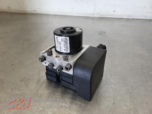 Gebruikte ABS Pomp Fiat Doblo Cargo (263) 1.3 MJ 16V Euro 4 Prijs € 52,50 Margeregeling aangeboden door C&J Bedrijfsauto's & Onderdelen