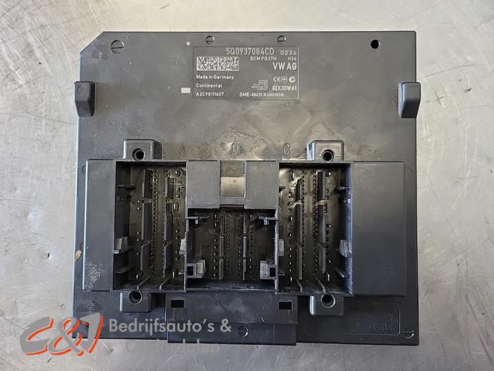 Gebruikte Module Bodycontrol Volkswagen Crafter (SY) 2.0 TDI Prijs € 84,00 Margeregeling aangeboden door C&J Bedrijfsauto's & Onderdelen