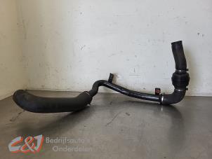 Gebruikte Intercooler Buis Peugeot Boxer (U9) 2.0 BlueHDi 160 Prijs € 52,50 Margeregeling aangeboden door C&J Bedrijfsauto's & Onderdelen