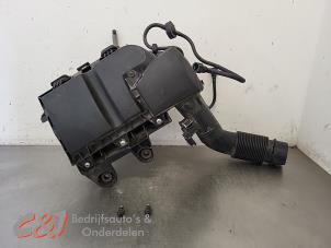 Gebruikte Luchtfilterhuis Peugeot Partner (EA//EF/EN/EU) 1.5 BlueHDi 130 Prijs € 36,75 Margeregeling aangeboden door C&J Bedrijfsauto's & Onderdelen