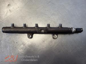 Gebruikte Brandstofverdeler Ford Transit Custom 2.2 TDCi 16V Prijs € 68,25 Margeregeling aangeboden door C&J Bedrijfsauto's & Onderdelen