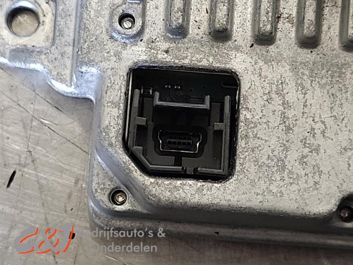 Navigatie Module van een Ford Transit Courier 1.5 TDCi 75 2022