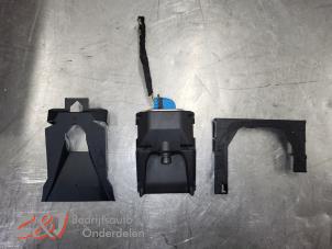 Gebruikte Camera voorzijde Citroen Berlingo 1.5 BlueHDi 100 Prijs € 105,00 Margeregeling aangeboden door C&J Bedrijfsauto's & Onderdelen