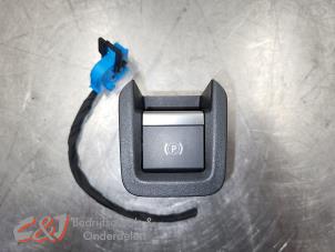 Gebruikte Handrem schakelaar Citroen Berlingo 1.5 BlueHDi 100 Prijs € 10,50 Margeregeling aangeboden door C&J Bedrijfsauto's & Onderdelen