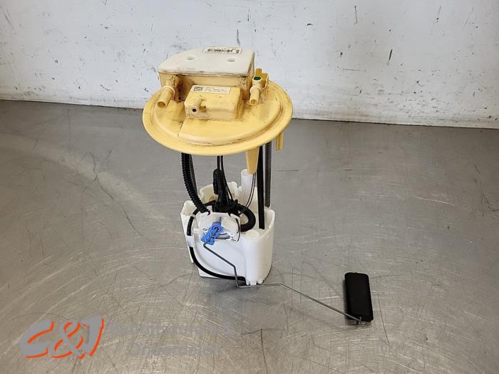 Gebruikte Tank element Pomp Citroen Berlingo 1.5 BlueHDi 100 Prijs € 42,00 Margeregeling aangeboden door C&J Bedrijfsauto's & Onderdelen