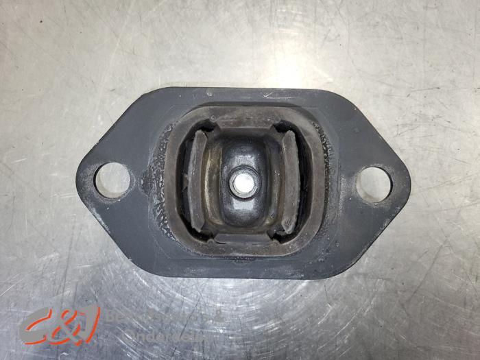 Gebruikte Motorrubber Fiat Talento 2.0 EcoJet BiTurbo 170 Prijs € 15,75 Margeregeling aangeboden door C&J Bedrijfsauto's & Onderdelen