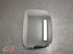 Gebruikte Spiegelglas rechts Volkswagen Caddy III (2KA,2KH,2CA,2CH) 2.0 SDI Prijs € 15,75 Margeregeling aangeboden door C&J Bedrijfsauto's & Onderdelen