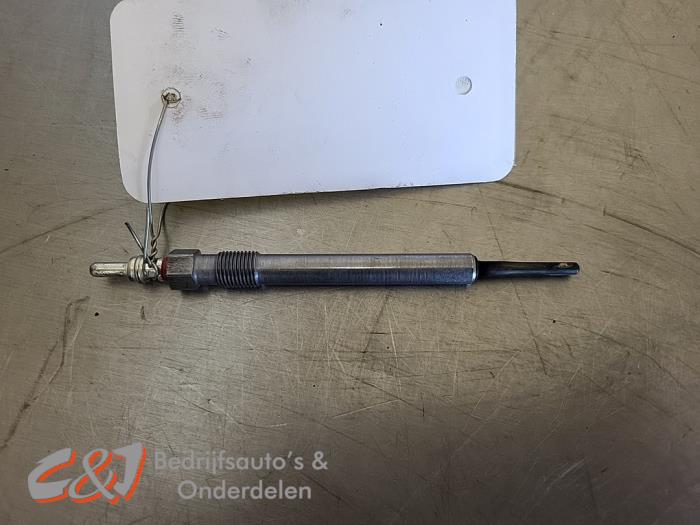Gebruikte Gloeikaars Volkswagen Crafter (SY) 2.0 TDI FWD Prijs € 10,50 Margeregeling aangeboden door C&J Bedrijfsauto's & Onderdelen