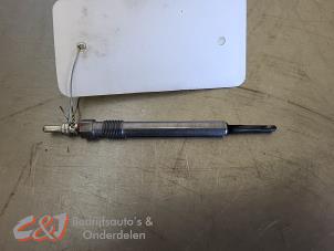 Gebruikte Gloeikaars Volkswagen Crafter (SY) 2.0 TDI FWD Prijs € 10,50 Margeregeling aangeboden door C&J Bedrijfsauto's & Onderdelen