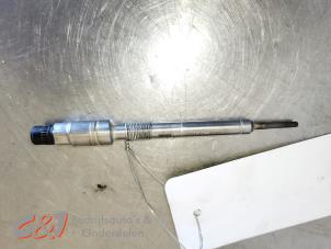 Gebruikte Gloeikaars Volkswagen Crafter (SY) 2.0 TDI FWD Prijs € 47,25 Margeregeling aangeboden door C&J Bedrijfsauto's & Onderdelen