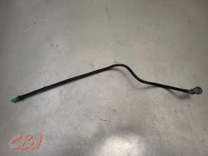 Gebruikte Brandstofleiding Renault Master III (FV) 2.3 dCi 165 16V FWD Prijs € 21,00 Margeregeling aangeboden door C&J Bedrijfsauto's & Onderdelen