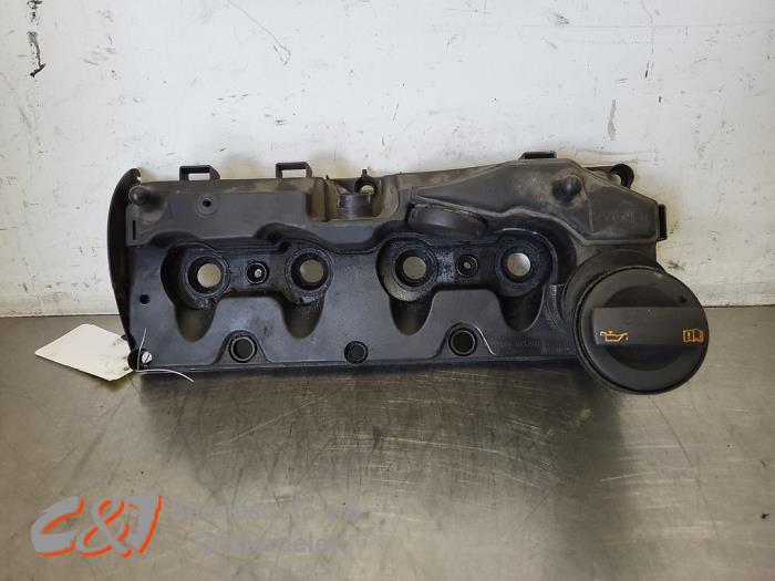 Gebruikte Kleppendeksel Volkswagen Transporter T5 2.0 TDI BlueMotion Prijs € 15,75 Margeregeling aangeboden door C&J Bedrijfsauto's & Onderdelen