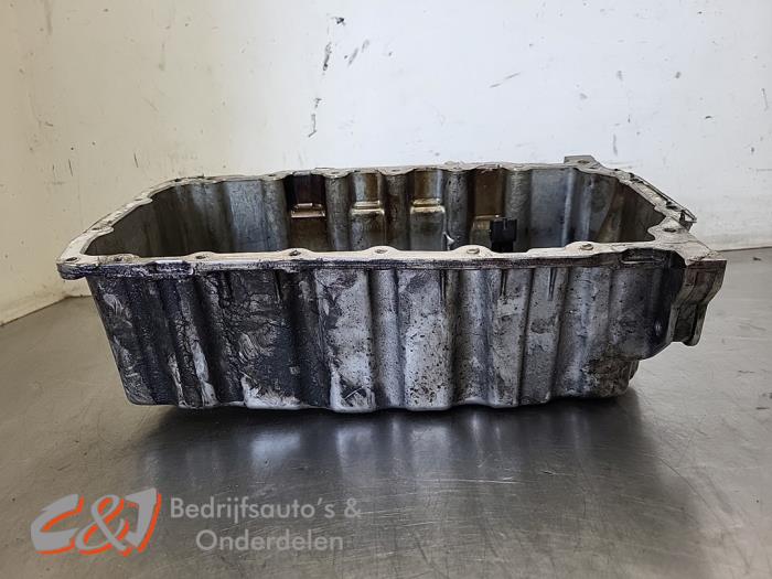 Gebruikte Carterpan Volkswagen Transporter T5 2.0 TDI BlueMotion Prijs € 26,25 Margeregeling aangeboden door C&J Bedrijfsauto's & Onderdelen