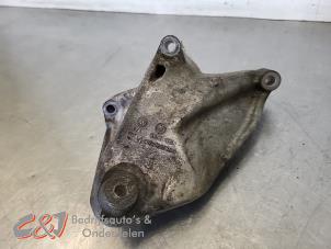 Gebruikte Motorrubber Volkswagen Crafter 2.0 TDI 16V Prijs € 15,75 Margeregeling aangeboden door C&J Bedrijfsauto's & Onderdelen