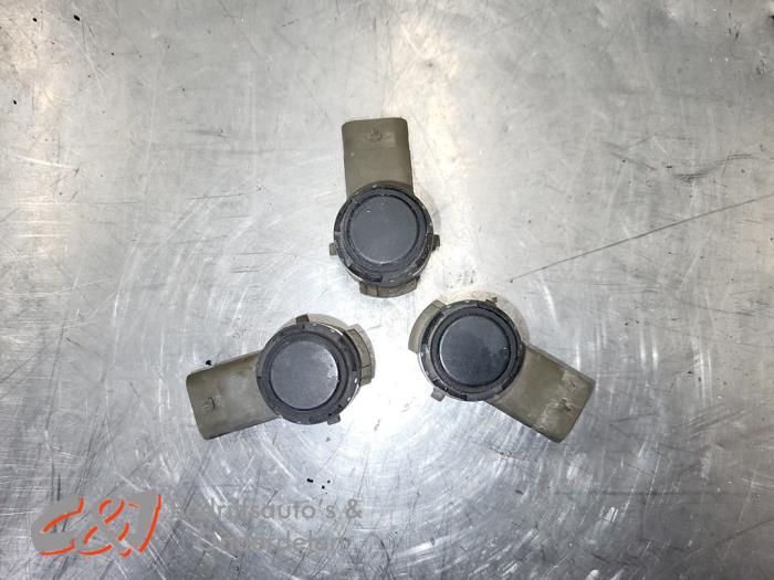 Gebruikte PDC Sensor Set Ford Transit Custom 2.0 TDCi 16V Eco Blue 130 Prijs € 26,25 Margeregeling aangeboden door C&J Bedrijfsauto's & Onderdelen