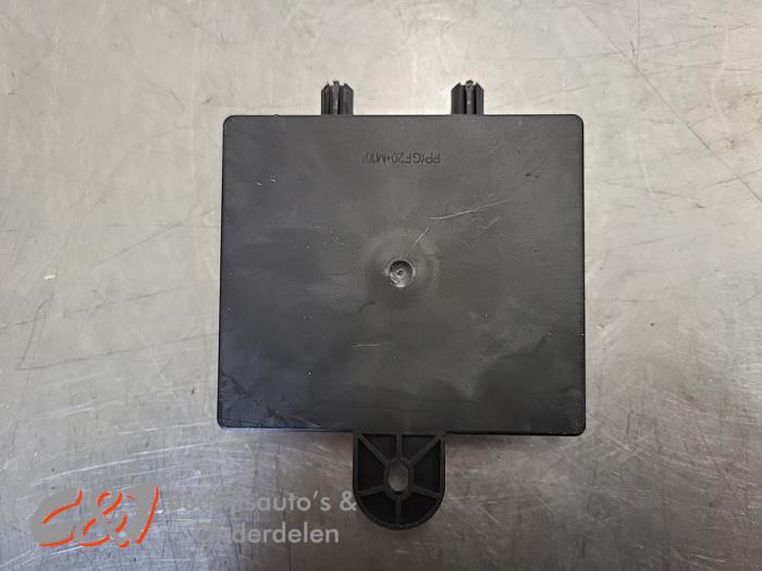 Computer Body Control van een Opel Vivaro 1.6 CDTI BiTurbo 140 2016