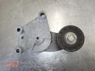 Gebruikte Spanrol Multiriem Ford Transit Courier 1.5 TDCi 75 Prijs € 15,75 Margeregeling aangeboden door C&J Bedrijfsauto's & Onderdelen