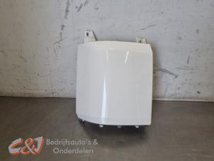 Gebruikte Bumperhoek links-achter Volkswagen Transporter T6 2.0 TDI 150 Prijs € 31,50 Margeregeling aangeboden door C&J Bedrijfsauto's & Onderdelen