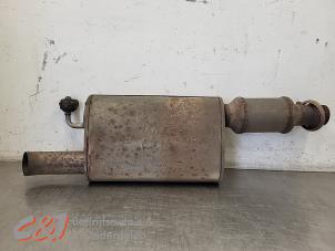 Gebruikte Uitlaat Einddemper Peugeot Expert (V1/VA/VB/VE/VF/VT/VY) 2.0 Blue HDi 120 16V Prijs € 105,00 Margeregeling aangeboden door C&J Bedrijfsauto's & Onderdelen