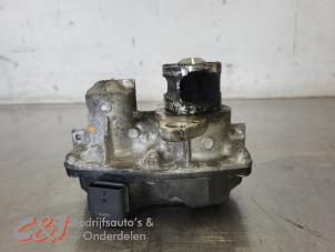 Gebruikte EGR Klep Opel Vivaro 1.6 CDTi BiTurbo Prijs € 36,75 Margeregeling aangeboden door C&J Bedrijfsauto's & Onderdelen